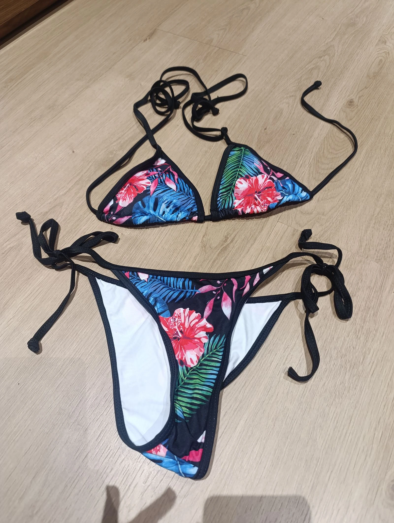 Bikini sin estrenar 